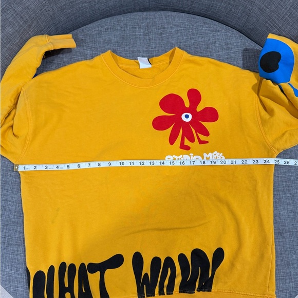 Zara Yellow Graphic Crewneck Sweater - Picture 8 of 12